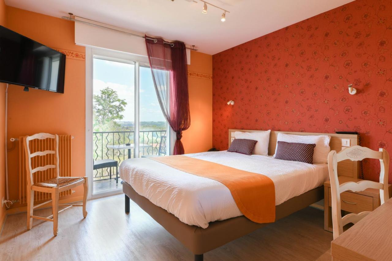 Aux Tauzins Hotell Montfort-en-Chalosse Exteriör bild
